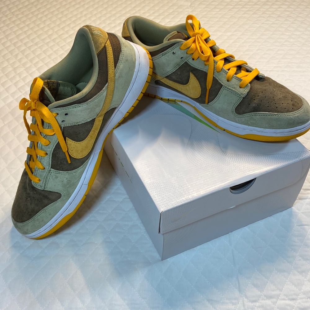 NIKE DUNKS LOW RARE “Dusty Olive” Colorway. Only Dropped One Time.. Size 12. - Picture 2 of 13
